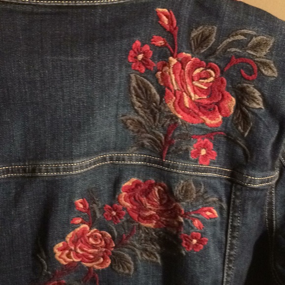 Jean jacket - Picture 5 of 5